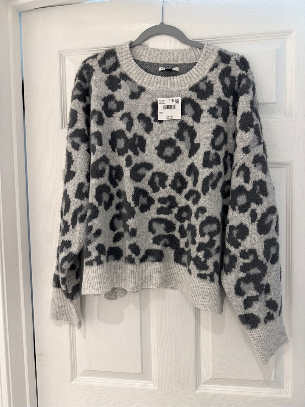American Eagle Outfitters Gray Leopard Print Crewneck Sweater